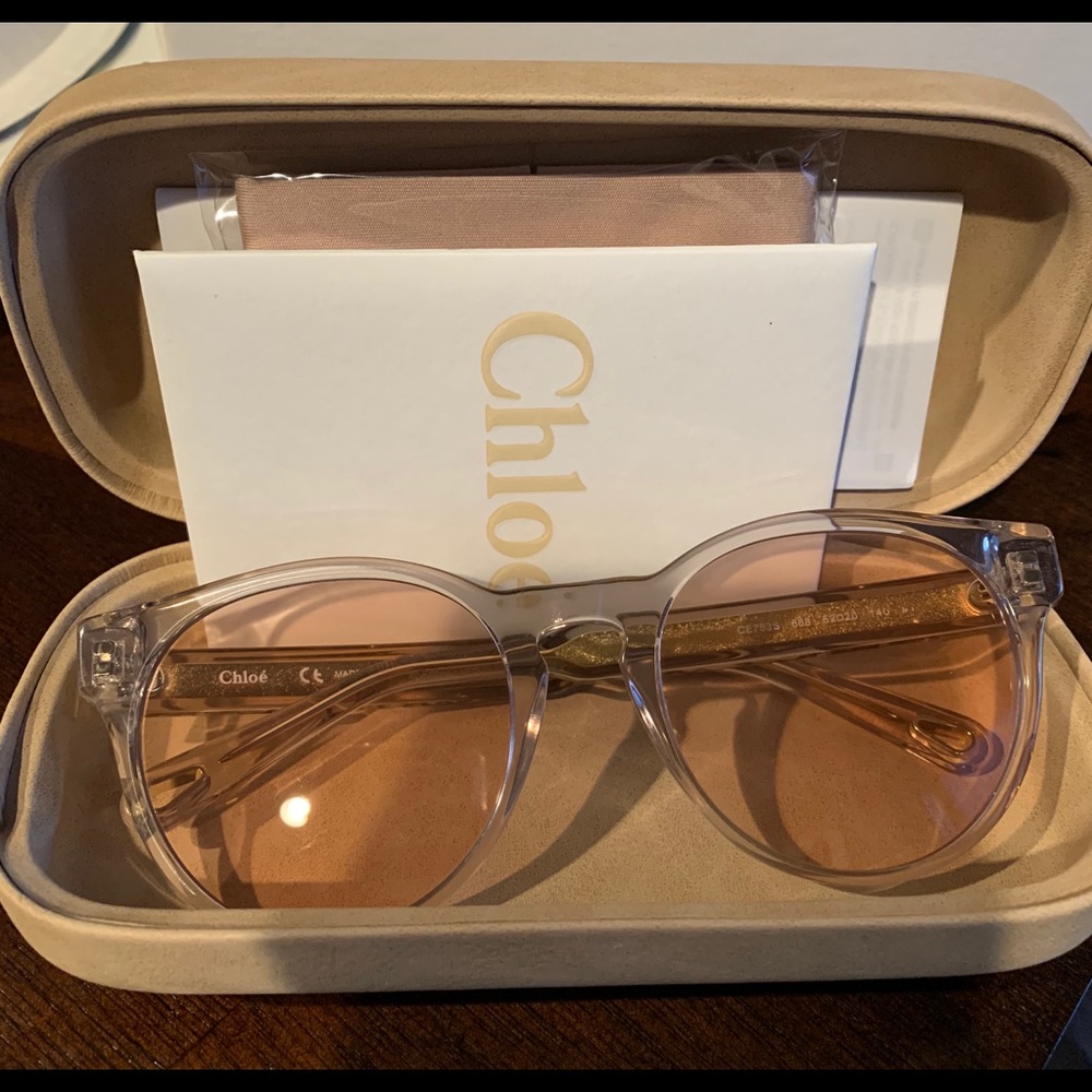 NWC Chloé WILLOW CE753S Champagne  (688 E) Sunglasses authentic